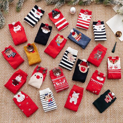  Christmas Socks with Colorful Cotton, Red New Year Socks, Cartoon Animal Design, 3D Ears, Large Cotton, Autumn/Winter Cute Women's Socks