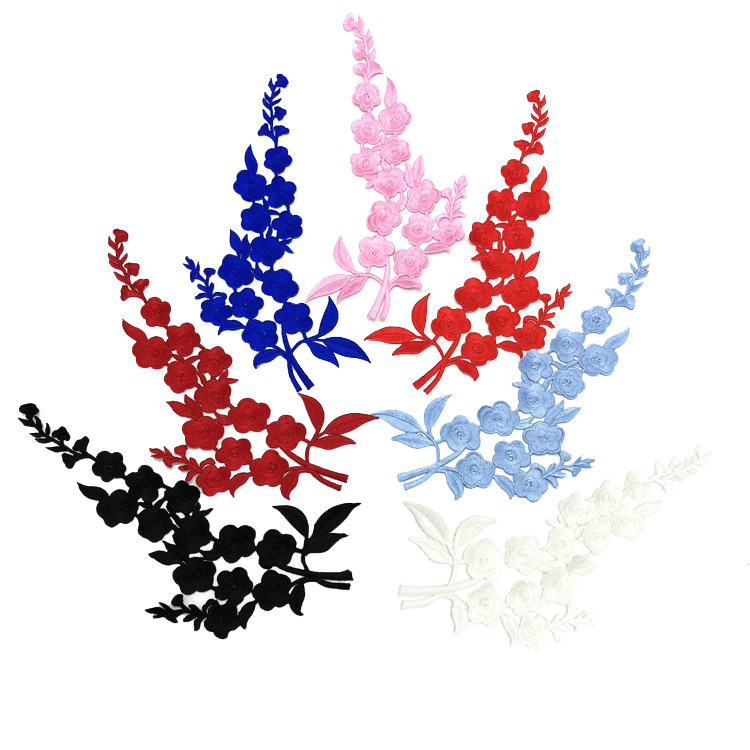 对称花卉刺绣布贴经典布艺装饰辅料背胶补丁贴旗袍外套绣花贴厂家