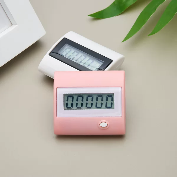 Factory direct sales 2D electronic pedometer running pedometer can be 99999 students practical gift creative activities