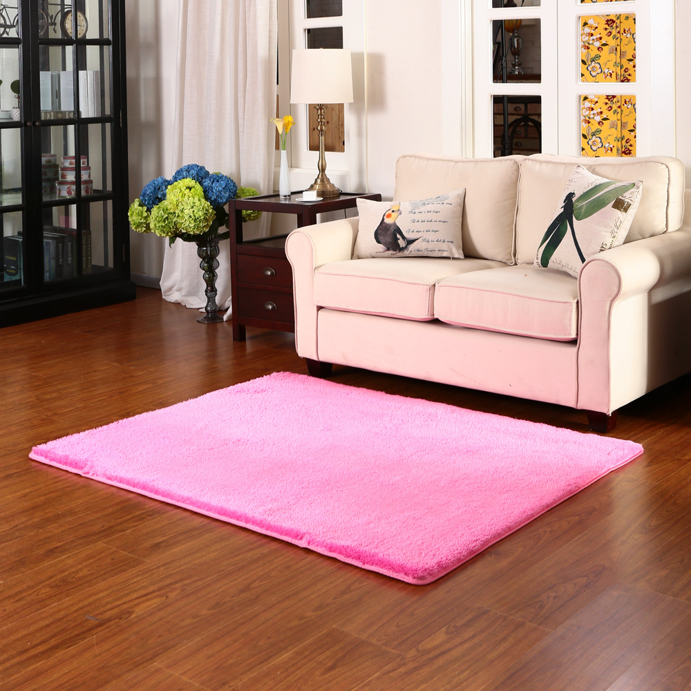 Fábrica en stock al por mayor alfombra super suave alfombra sedosa alfombra de la puerta del dormitorio sala de estar alfombra se puede fijar