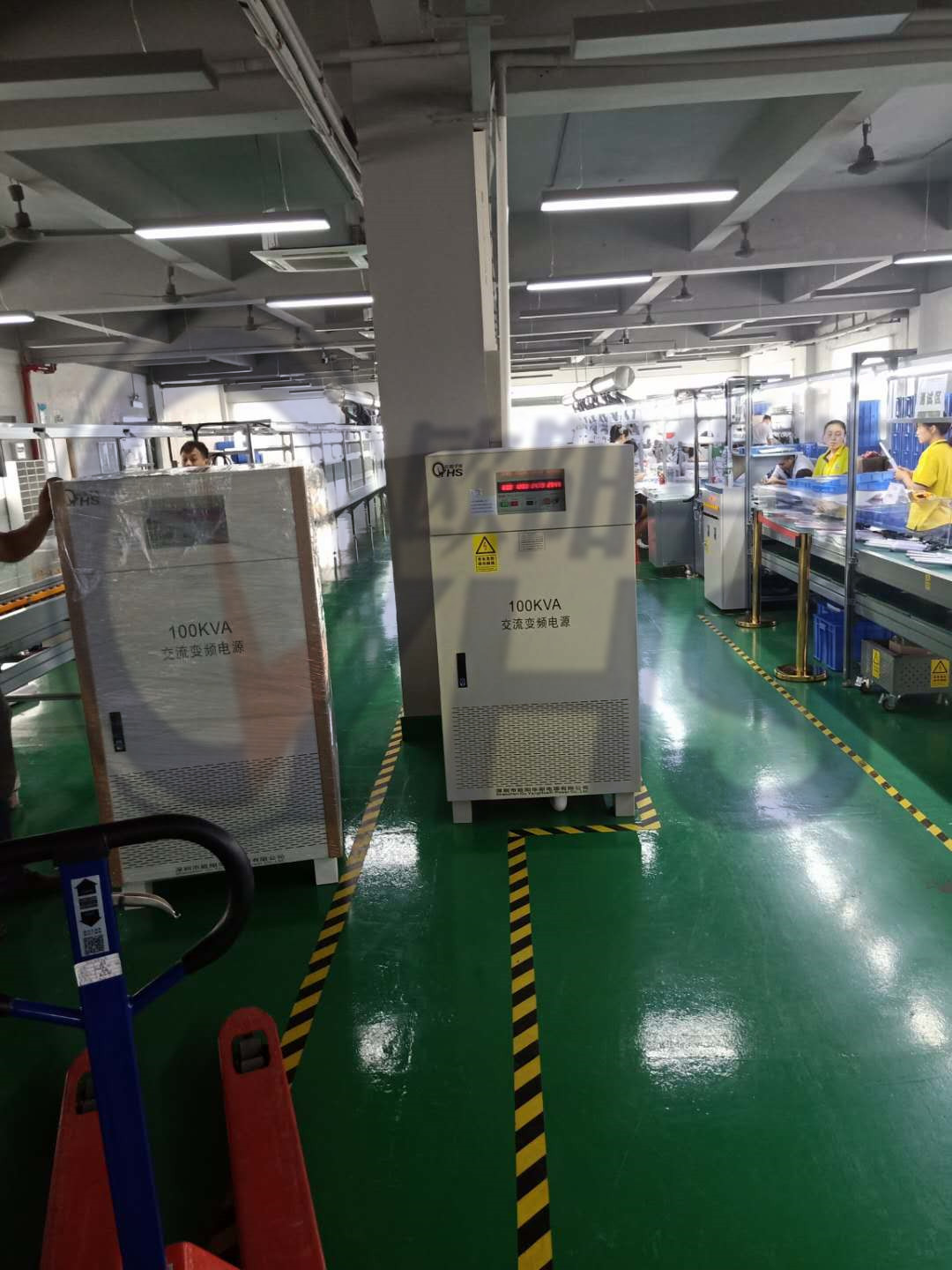 �Ͽͻ��ع�100KVA��ѹ��Ƶ��Դ���õ���������ʹ��|����220V/60HZ