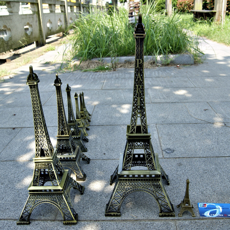 Paris Eiffel Tower Model Decorations Home Desktop Decorations Creative Crafts Teachers' Day Gift