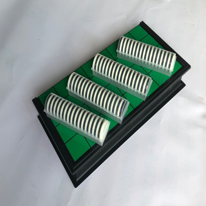AIA UB Magnetic Folding Flip Othello Chess Apple Black and White Chess Entertainment Desktop Parent-Child Game Toys Chess