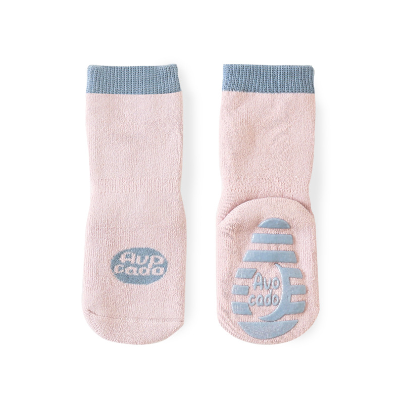 Calcetines para niños de 21 años Otoño e Invierno bebé recién nacido Calcetines antideslizantes para el piso calcetines gruesos forrados de lana