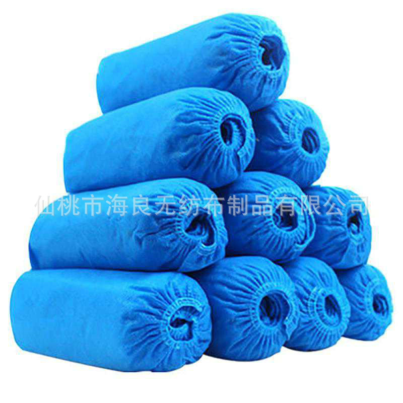 Cubierta de zapato antideslizante no tejida desechable al por mayor a prueba de polvo transpirable engrosada cubierta de zapato no tejida cubierta de zapato impresa en negro