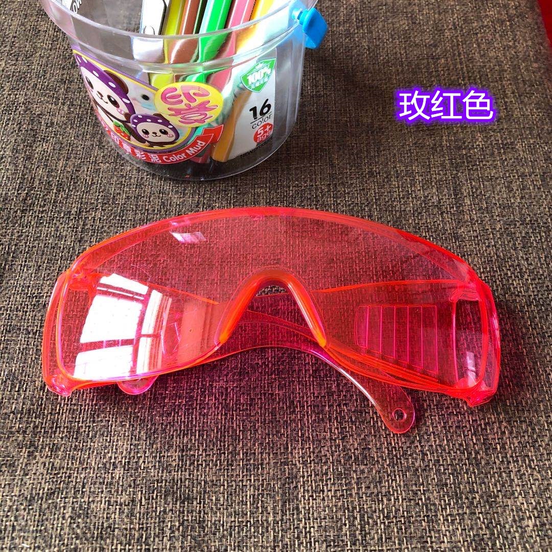 Роза красная