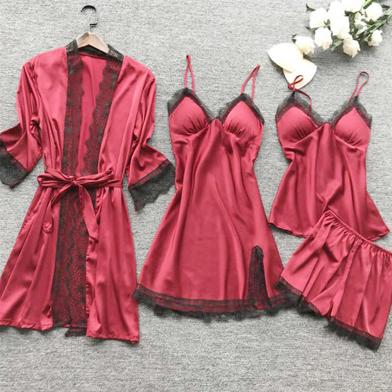 Cruzar la frontera de las mujeres sexy homewear pijamas verano sexy pijamas de cuatro piezas estilo coreano Honda de las mujeres del pecho pad fabricante