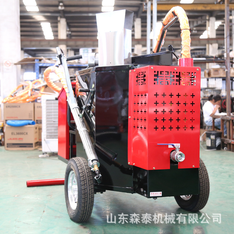 买沥青灌缝机找山东森泰 100L牵引式沥青灌缝机 拖挂式沥青填缝机