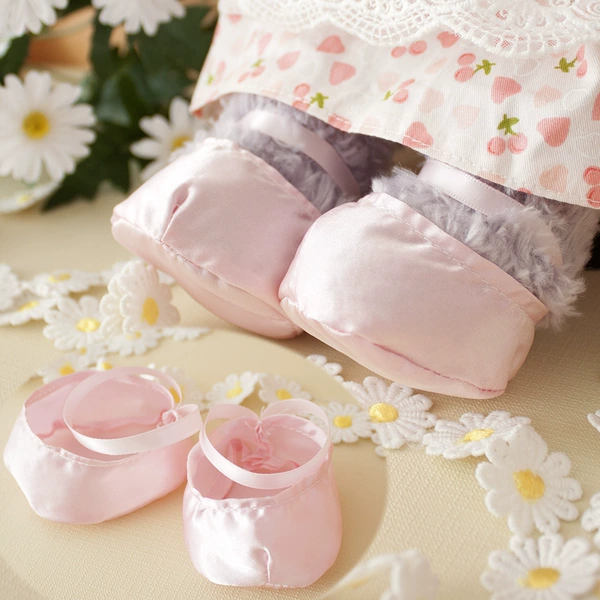 Fuchsia ballet shoes