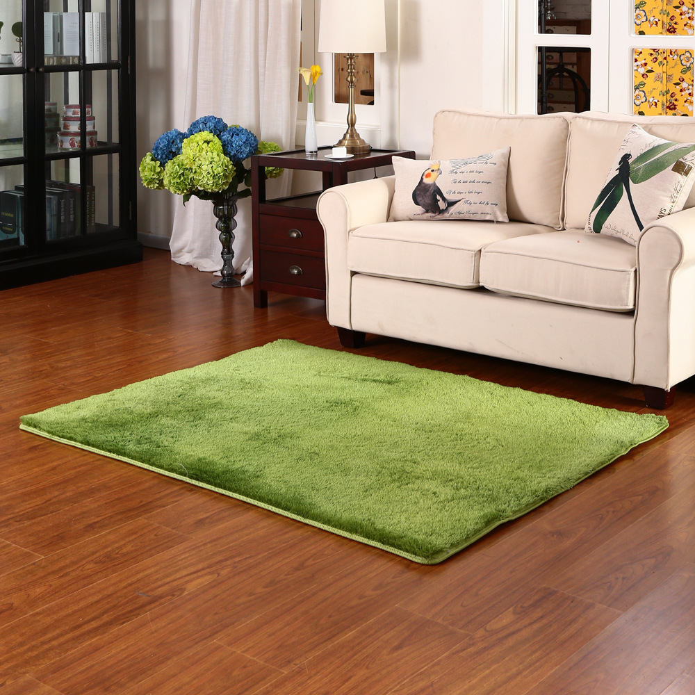 Fábrica en stock al por mayor alfombra super suave alfombra sedosa alfombra de la puerta del dormitorio sala de estar alfombra se puede fijar