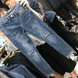 女式牛仔裤;半身裙;吊带背心