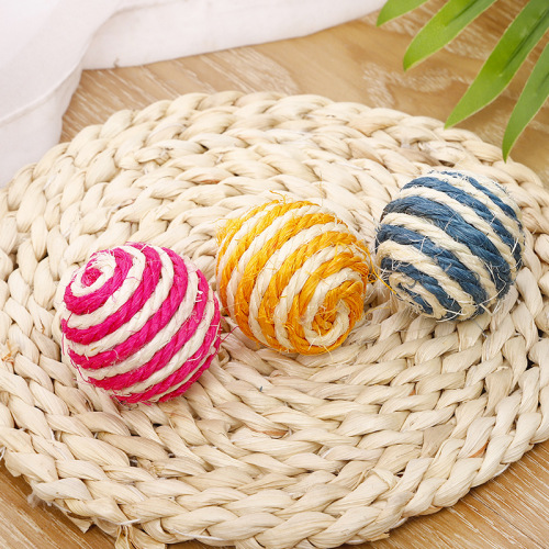 Amazon Striped Sisal Ball Wholesale Cat Toy Ball Cat Scratching Ball Pet Toy Funny Cat Walking Cat Toy Supplies