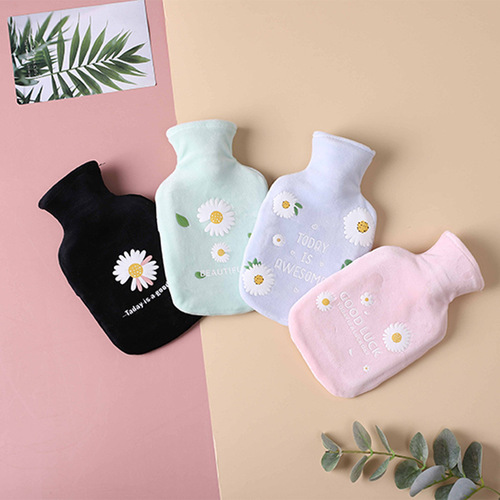 Cartoon plush hot water bottle explosion-proof water injection student hot water bottle cute bear silicone baby warmer manufacturer wholesale