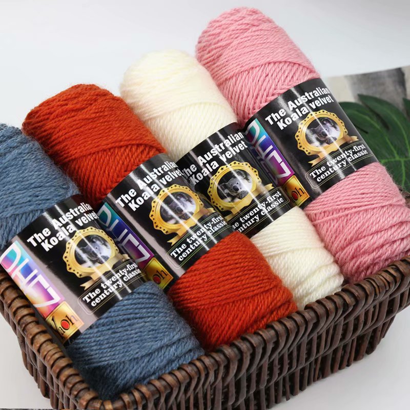 3股羊毛线考拉绒中粗棒针线DIY手编柔软围巾帽子线三七羊毛混纺线