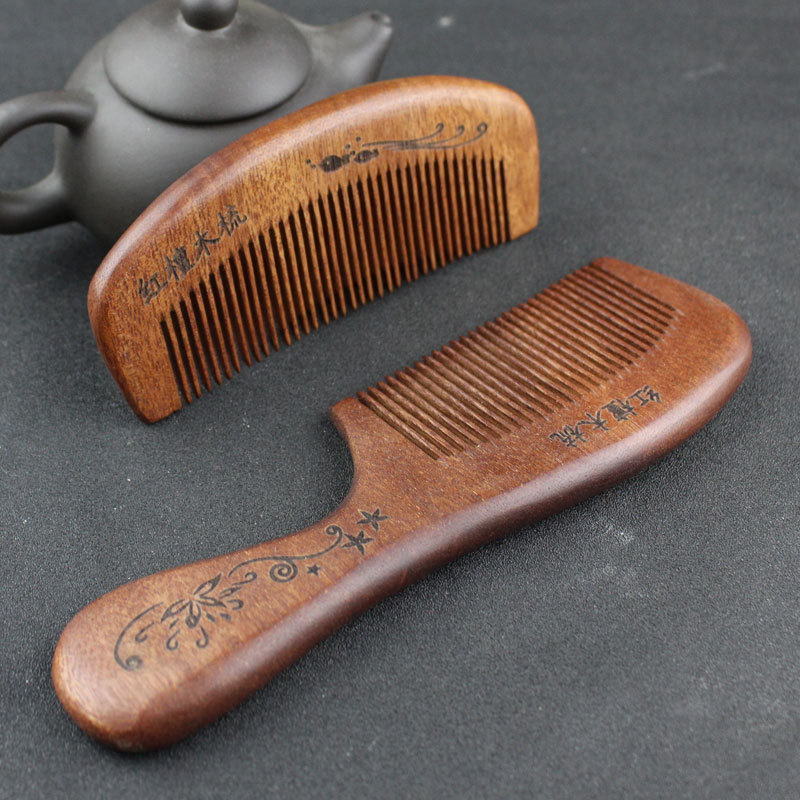 Manufacturer Wholesale Red Sandalwood Comb, Moon-Shaped Fine-Toothed Wooden Comb, Hairdressing Comb, Travel Crafts, Mother's Day Small Gifts