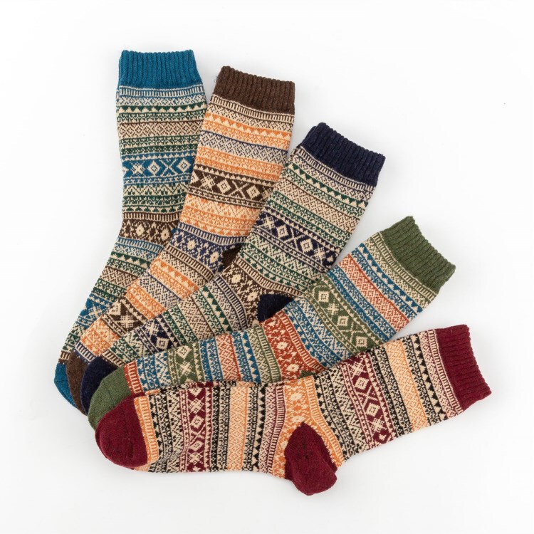 Autumn and Winter New Men's Thickened Rabbit Wool Ethnic Style Checkered Mid-Calf Socks Trendy Socks Double-Way Retro Men's Socks Autumn and Winter New Men's Thickened Rabbit Wool Ethnic Style Checkered Mid-Calf Socks Trendy Socks Double-Way Retro Men's Socks