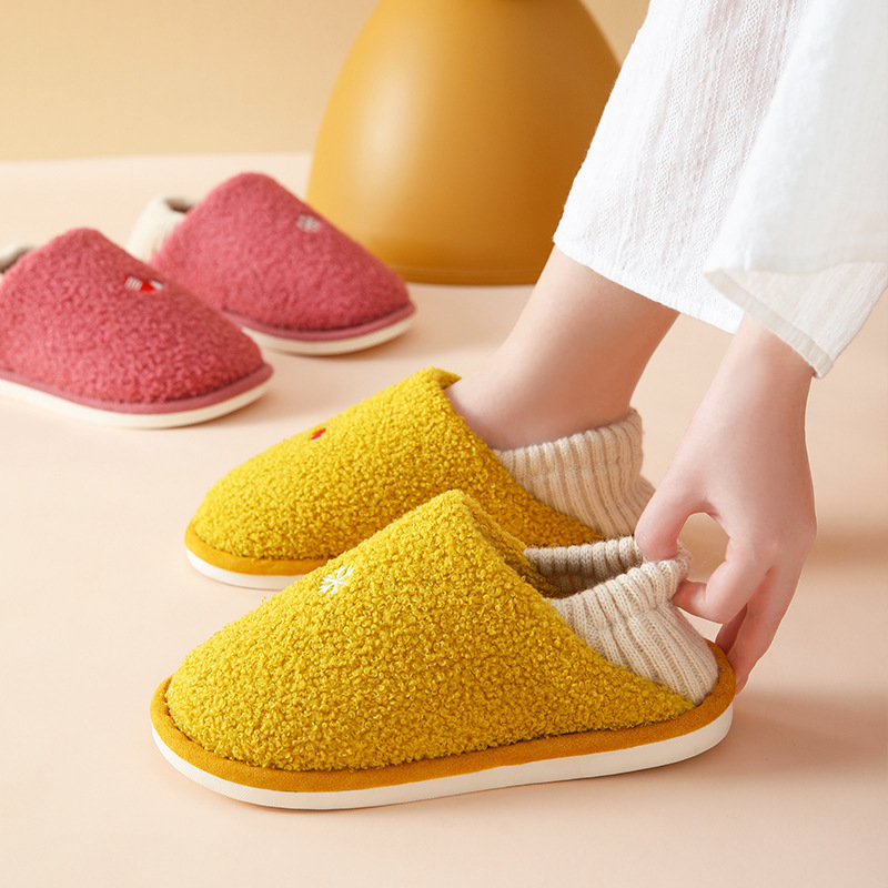 Yuezi Shoes Cotton Slippers Women's Autumn and Winter Bag with October Postpartum Soft Bottom Winter Home Slippers for Pregnant Women Yuezi Shoes Cotton Slippers Women's Autumn and Winter Bag with October Postpartum Soft Bottom Winter Home Slippers for Pregnant Women
