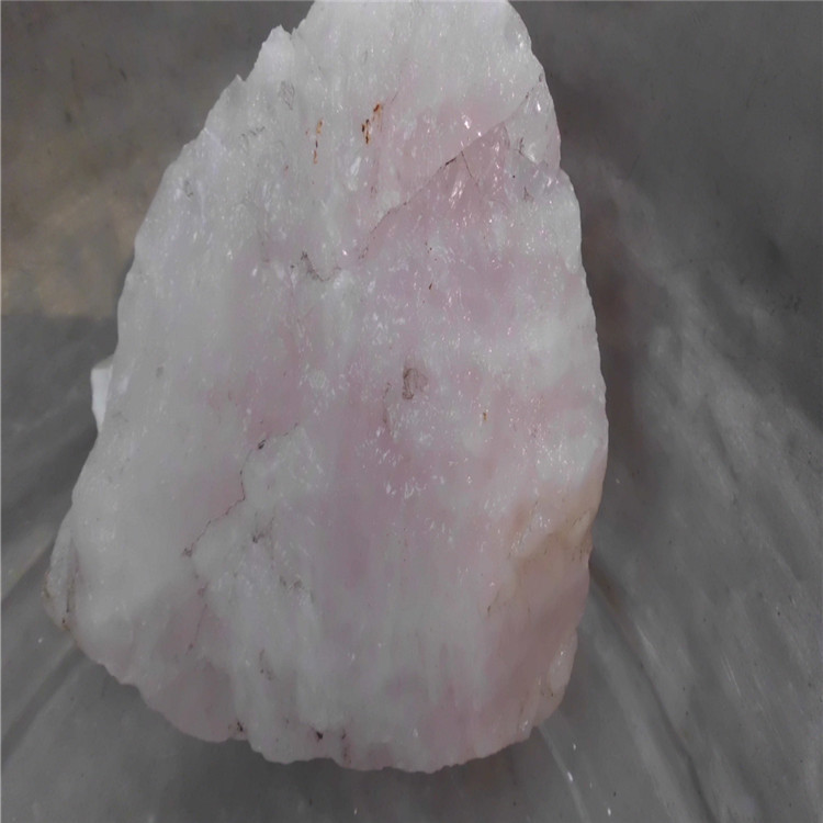 供应纯自然芙蓉石 芙蓉石原矿装饰用芙蓉石颗粒