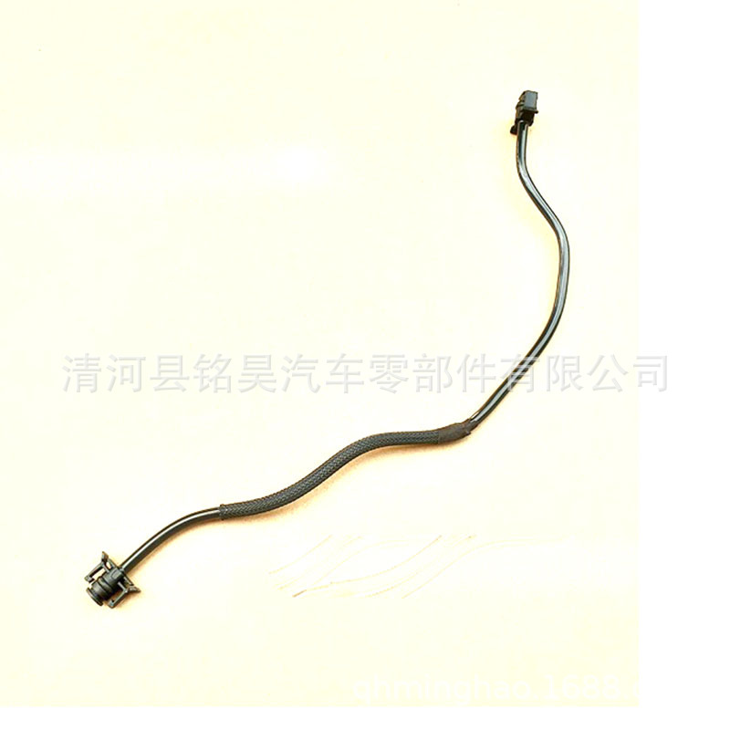 Ventas directas de fábrica para Land Rover Jaguar tubería de agua de automóvil sub-hervidor de agua tubería de nylon tubo moldeado LR035629