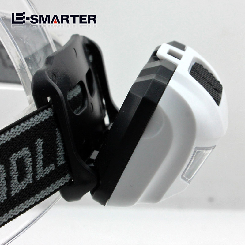 Nueva fábrica al por mayor faro luz fuerte faro infrarrojo fuente de alimentación de la batería seca mini faro pequeño faro