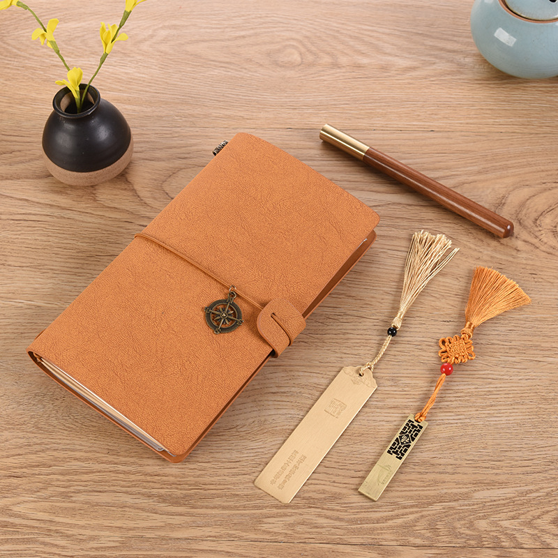 En stock A6 vintage correa de viaje TN libro de mano de negocios de hojas sueltas libro de diario naranja estudiante creativo