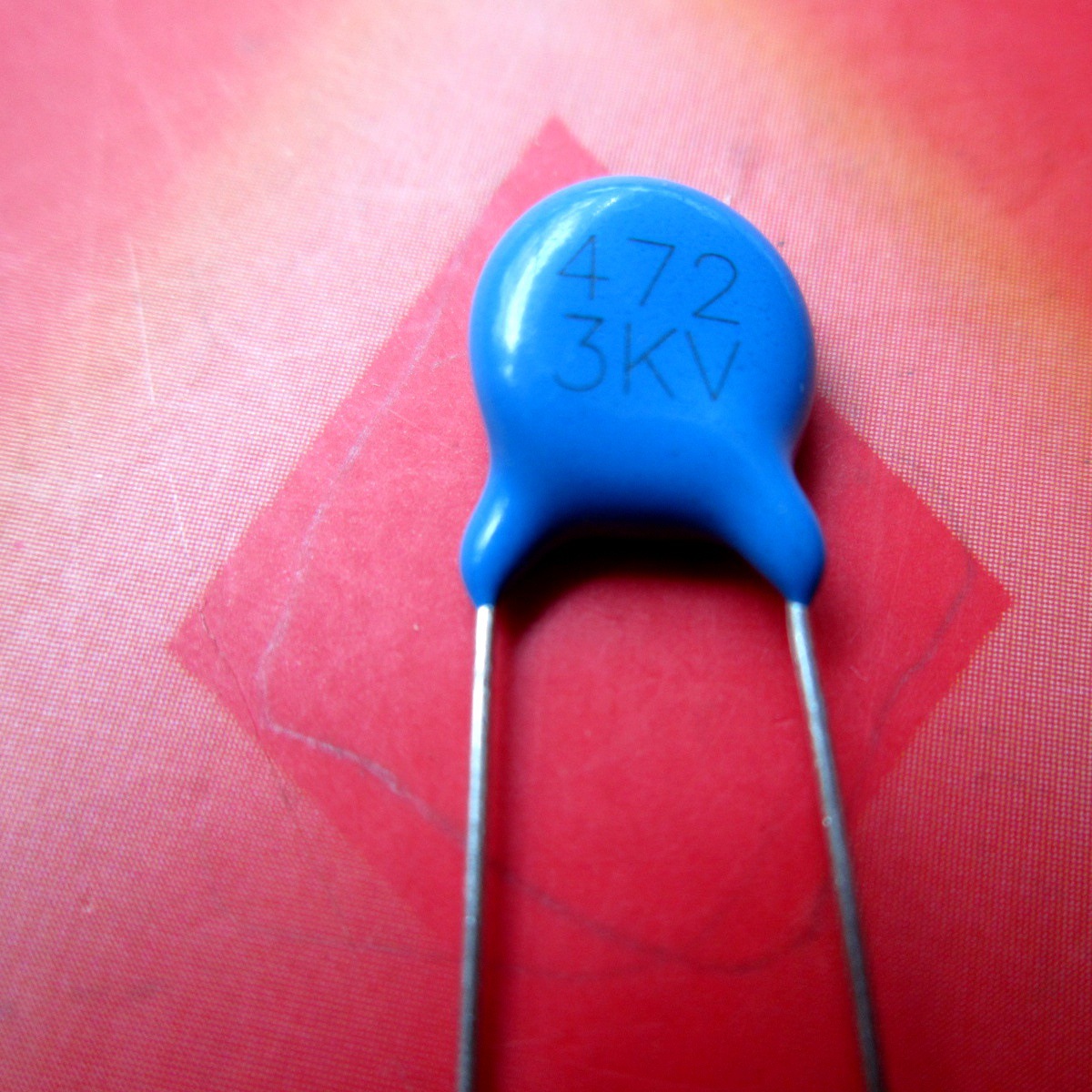 生产高压电容472 4KV高频高频高压耐高压微波陶瓷