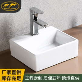 普通马桶;台盆/面盆;厨用龙头