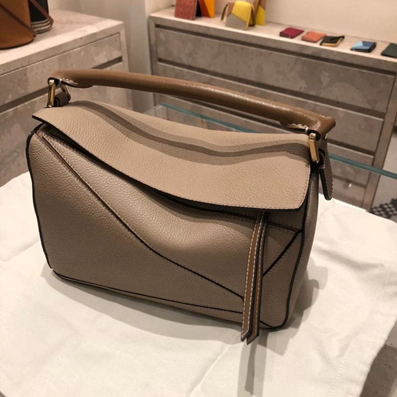 2026 New Trendy Bag, Same Style as Xi Mengyao, Geometric Bag with Genuine Leather Patchwork, Women's Crossbody Handbag, Large Tote Bag, Pillow Bag