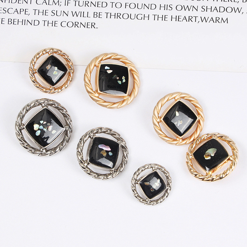 新款时尚镂空金属纽扣点油扣子圆形金色百搭女西装大衣装饰扣现货