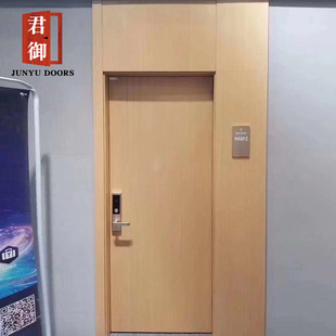 ����Ӣ�W�˷��خaľ�|�����T�M��ľ�T3C�����C���m�þƵ��e�^�ǱP