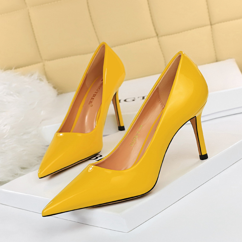 272-2 Single Shoes (This Model Is Sold Out and Will Not Be Restocked)