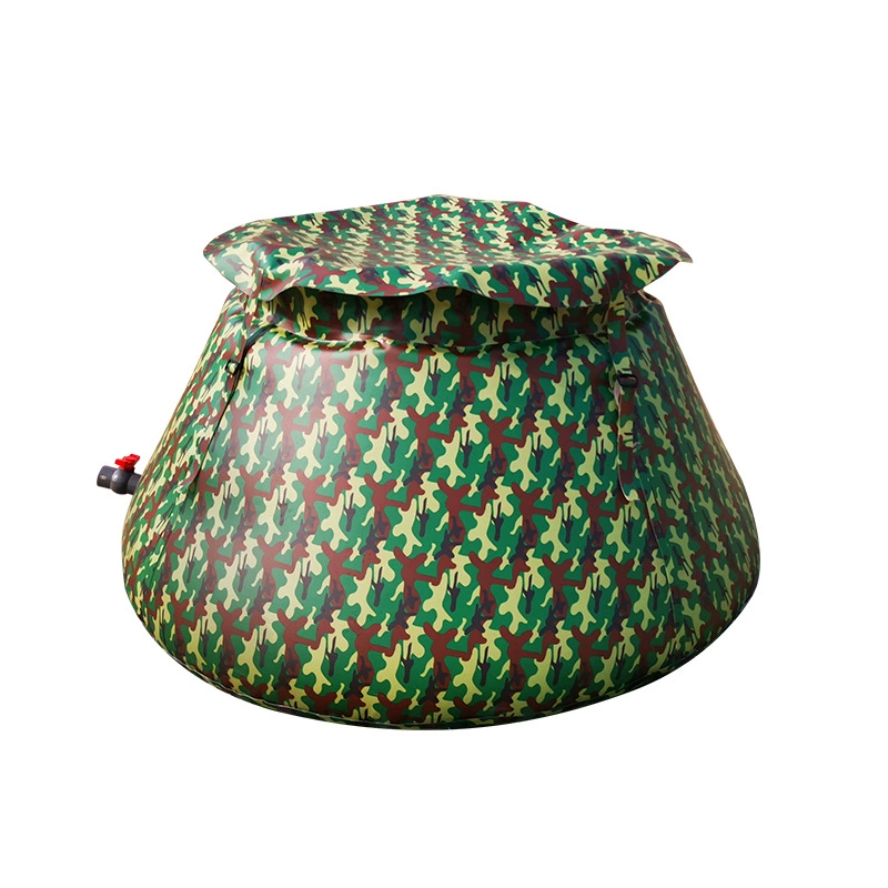Foldable capacious handheld water container