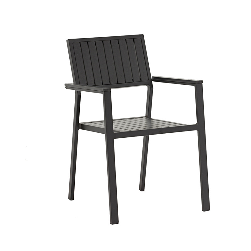 수직 패턴 의자