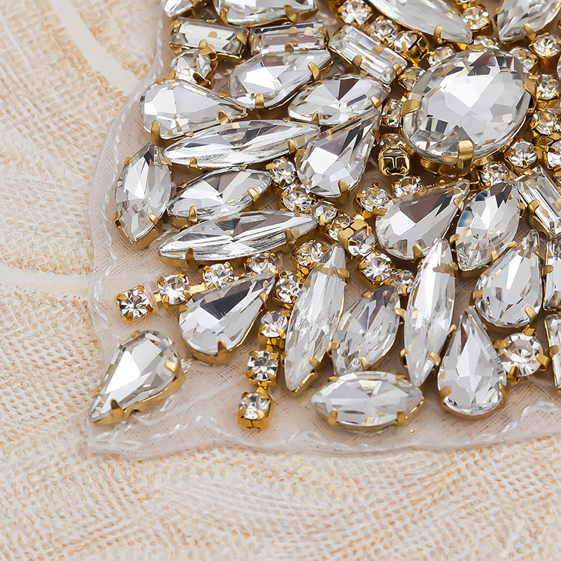 2023 Amazon Venta caliente rhinestone joyería accesorios Ropa Accesorios aleación rhinestone adhesivo caliente rhinestone apliques
