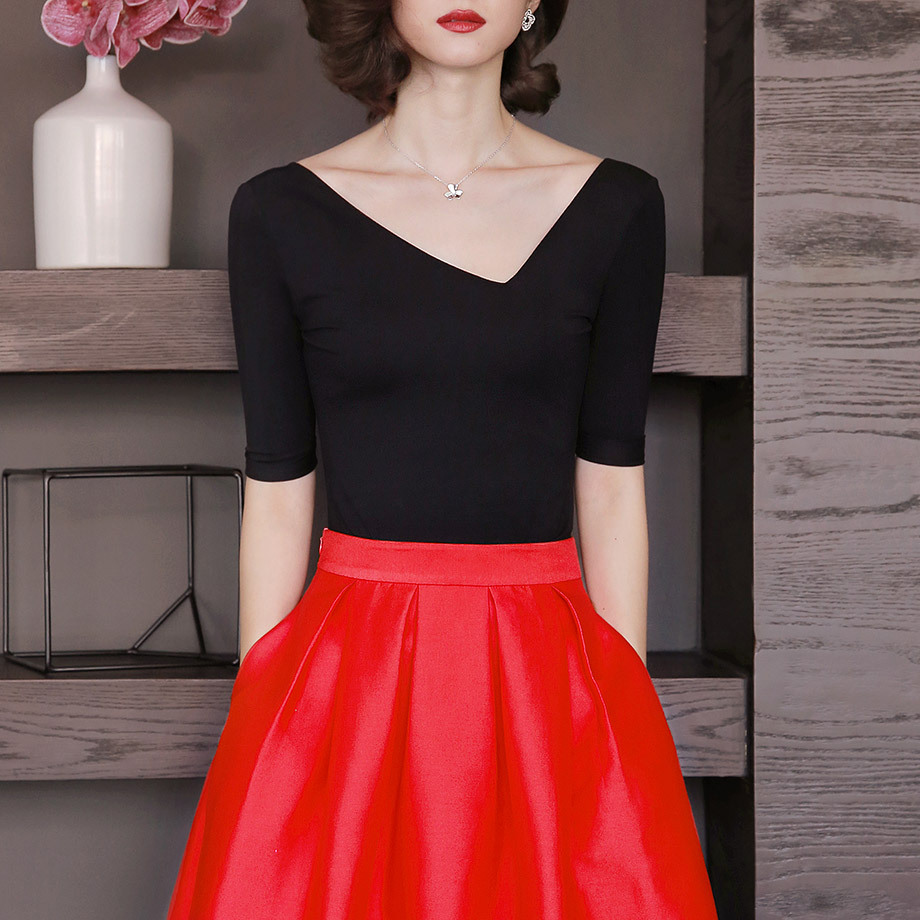 海赛蜜尔2025春季新款OL斜V领中袖B603百搭纯色修身同款棉T恤女