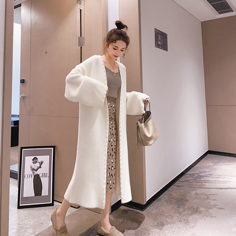 Japanese Style Beaded Mink Velvet Extra Long Knitted Cardigan 2025 Autumn and Winter New Loose Large Size Pure Color Elegant Sweater for Women