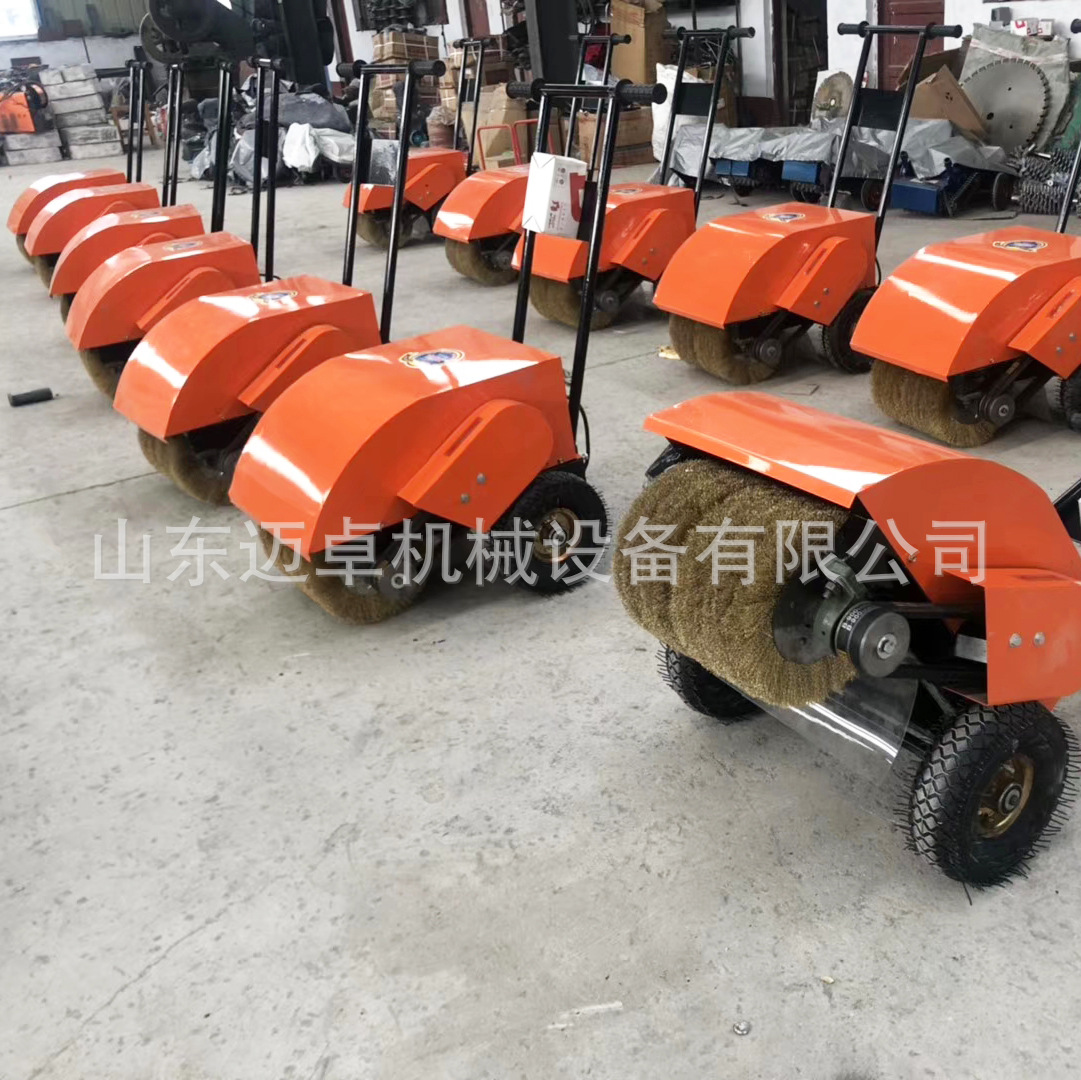 小型手推式除锈机 小型圆管除锈机 彩钢瓦除锈机 汽油钢板清锈机