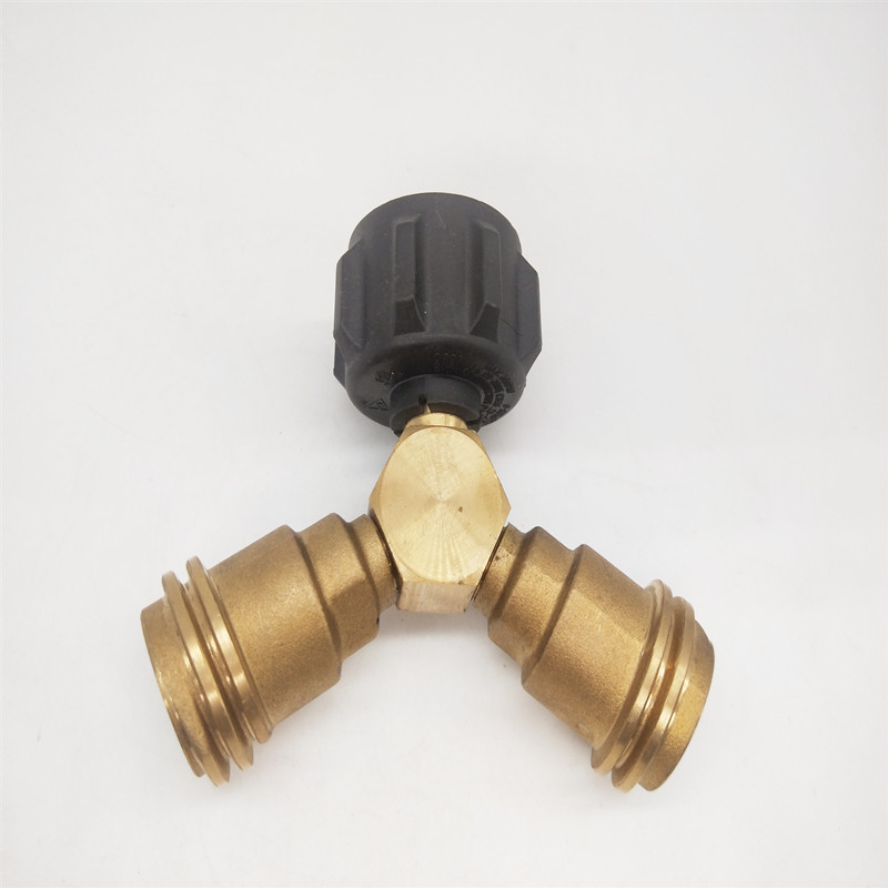 Y型一磅气罐转换充气接头 丙烷黄铜三通接口QCC转POL烤炉配件