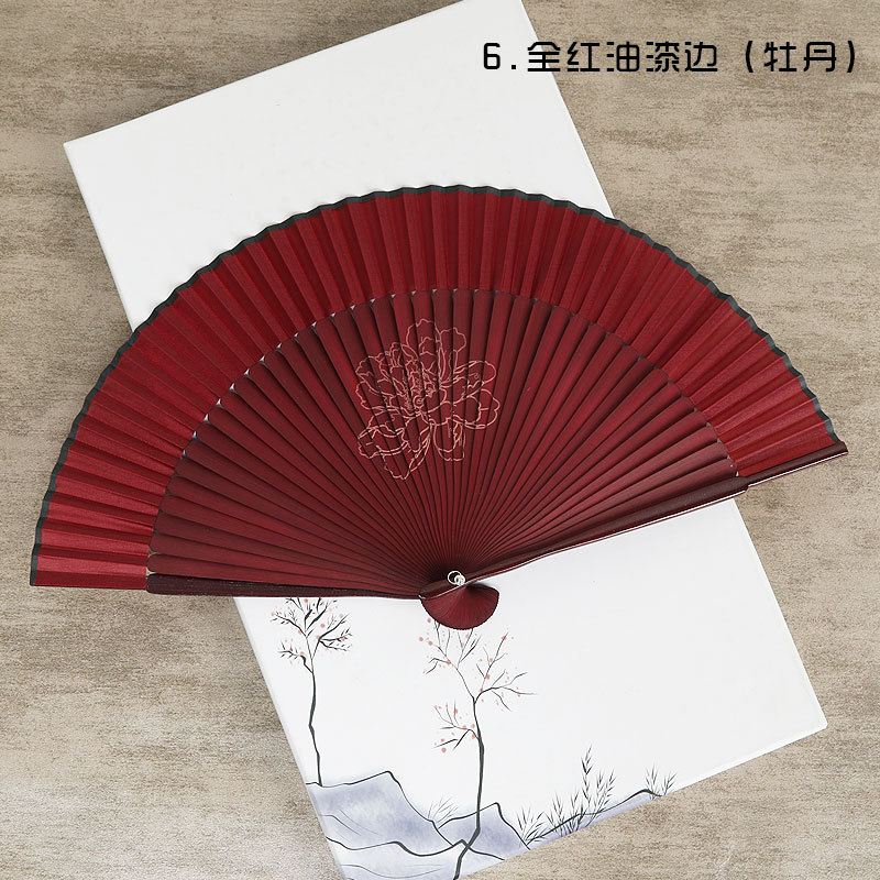 Ventilador publicitario personalizado transfronterizo bambú punta corta Borde de pintura superficie de seda ventilador plegable hueso tallado grabado procesamiento al por mayor ventilador antiguo