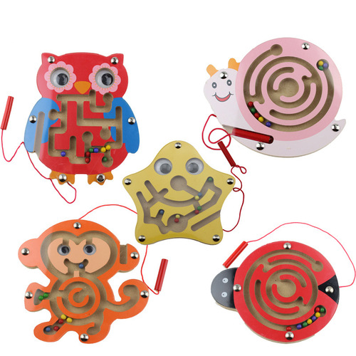 Wooden magnetic pen maze children's magnetic small maze toy walking beads kindergarten gift educational early education toys
