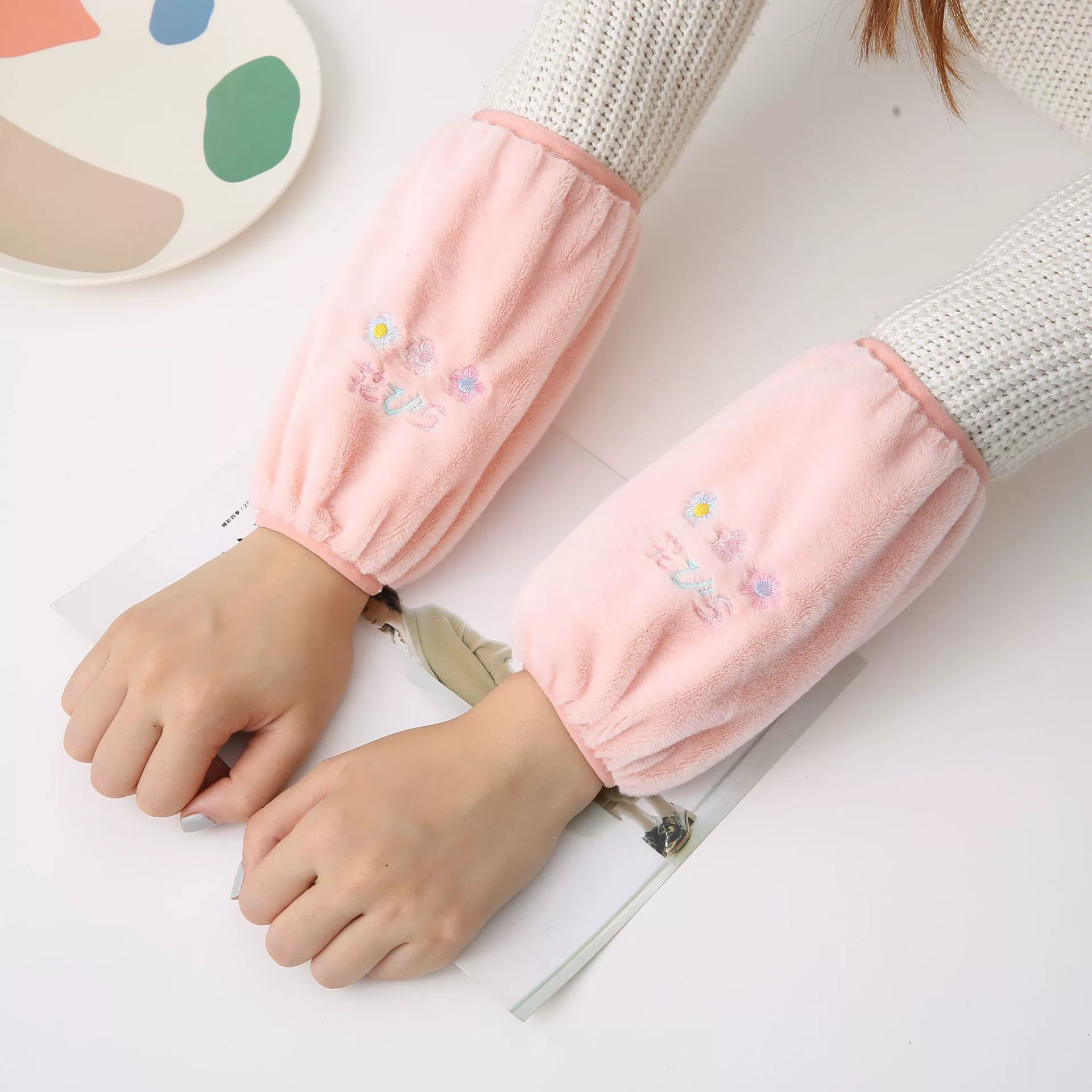 Плюшевые рукава с короткими рукавами для взрослых, осенне-зимние трехмерные милые Противообрастающие Рукава, студенческие рукава, Мультяшные рукава