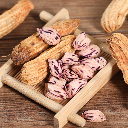 Directly supplied from Yunnan, this is a naturally grown, shell-on raw peanut with a variety of colors, farmed and delivered in its original form, with a simple rinse.
