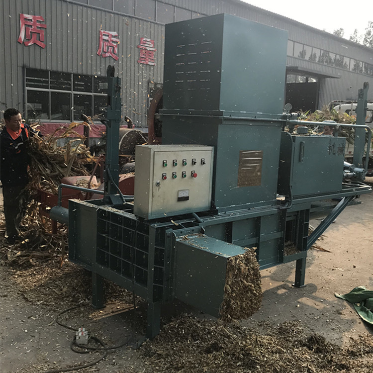 自动上料青储打包机 输送带配青储压块机 黑河牧草铡草粉碎机