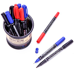 Effective double-headed marker pen for students to use for kindergarten children's drawing hook pen black red blue oil-based pen