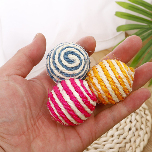 Amazon Striped Sisal Ball Wholesale Cat Toy Ball Cat Scratching Ball Pet Toy Funny Cat Walking Cat Toy Supplies