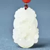 Змея (белый нефрит)