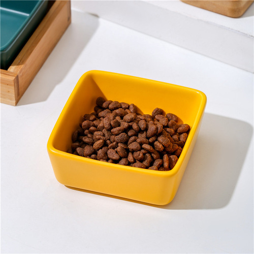 Cross-border new hamster bowl ceramic kitten golden bear Shih Tzu bear snack bowl anti-bite and anti-knock mini plate