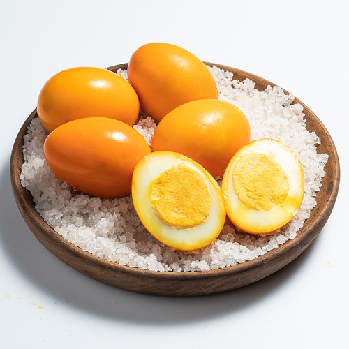 Snack Professor Salt-Baked Eggs Ready-to-Eat Marinated Eggs Leisure Specialty Office Noodle Companion Snacks 30g Wholesale Shelled