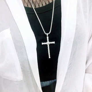 雕刻钛钢链宗教十字架吊坠时尚简约男女潮嘻哈项链不掉色欧美饰品