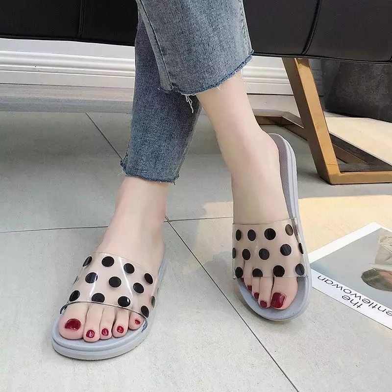 투명한 반점-회색